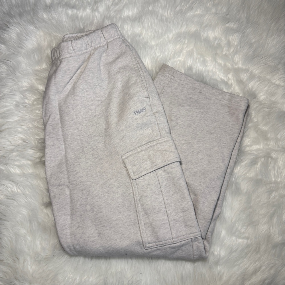 Aritzia TNA Light Gray Cargo Sweatpants